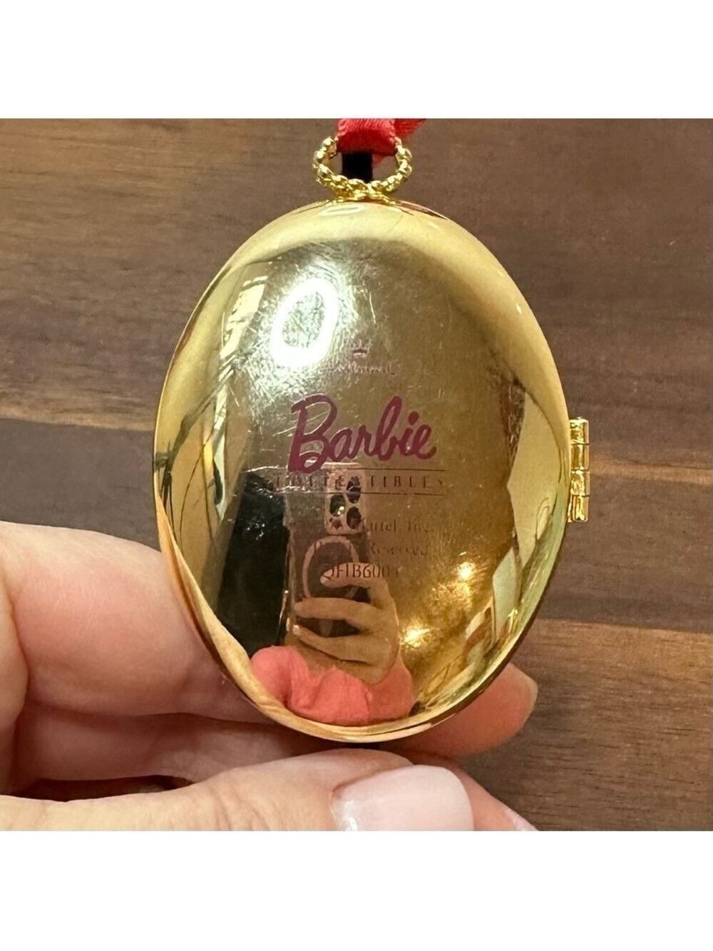 Hallmark Keepsake 1997 Victorian Elegance Barbie Locket Christmas Ornament